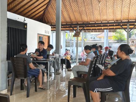 KEGIATAN PEMBAGIAN BLTS KESRA DESA SAMBANGAN 